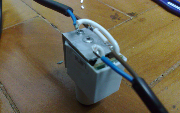 dimmer ligado em srie